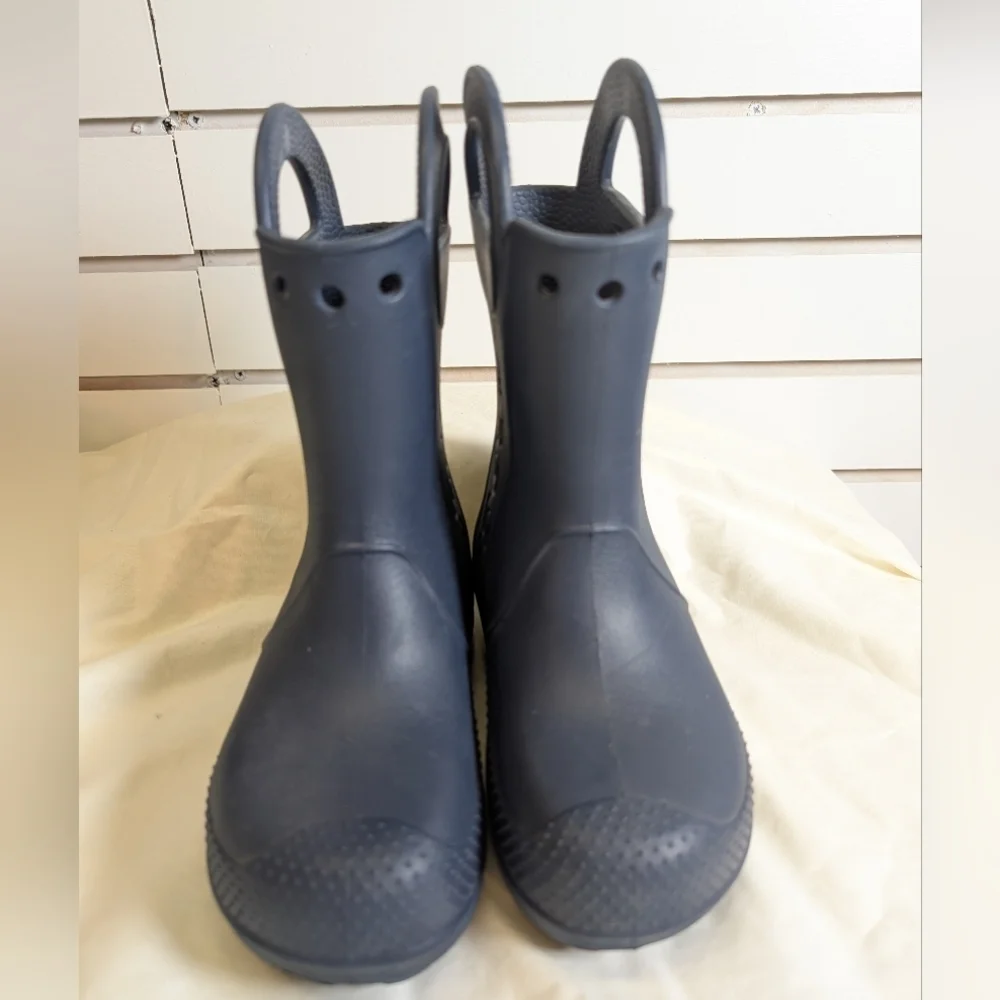 Crocs Handle It Navy Rain Boot Kids' Size C13 Like New!